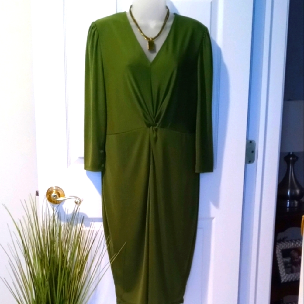NWOT - Ladies Dress